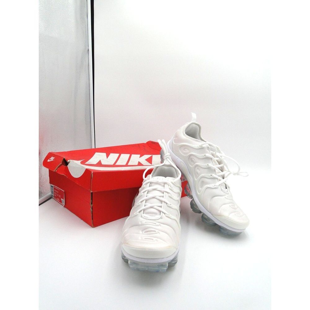 Nike Air Max Vapormax Plus TN White Mens Running Shoe Size 12 In box‎